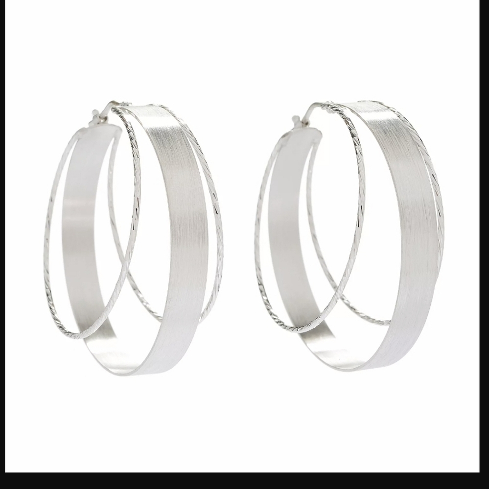Toscana Italiana Diamond Cut & Setosa Finish Triple Row 1.75" Hoop Earrings - Picture 4 of 4